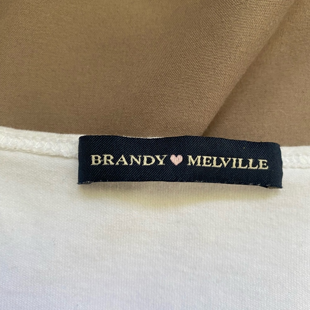 Brandy Melville wrap shirt - Picture 2 of 2